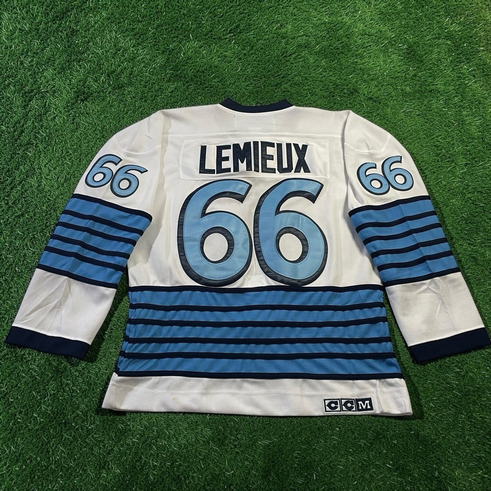 CCM Vintage Authentic Pittsburgh Penguins Mario Lemieux Jersey 48 Fight Strap